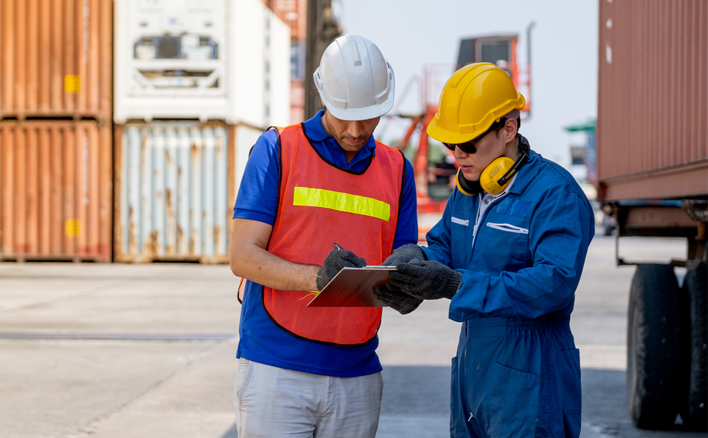 Common Customs Clearance Mistakes & How to Avoid Them